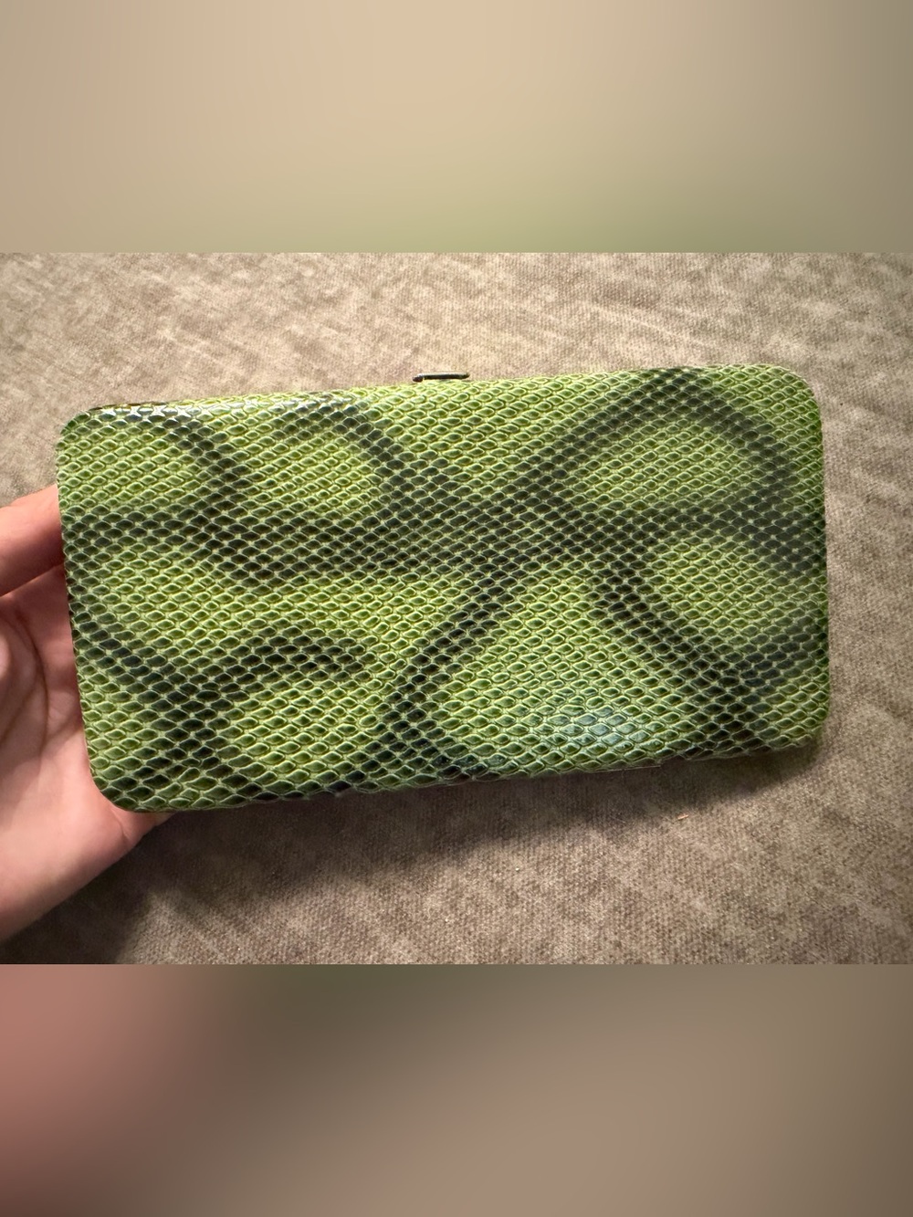& Other Stories Green Snake-Scale Reptile Hide Box